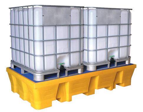 Stockage Retention Bac de Rétention pour 2 IBC OU 8 Fûts - 1050 litres  Caillebotis Polyéthylène  2400 x 1200 mm Dim: 2500 x 1300 x 490 mm  Charge Utile : 4600 Kg